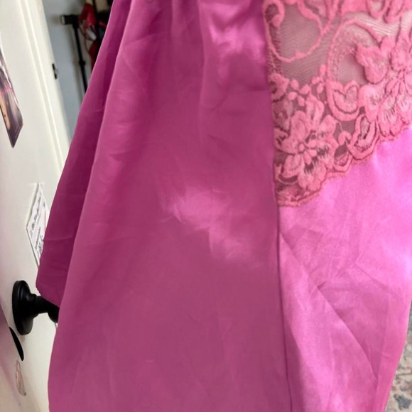 Y2K Hot Pink Satin & Lace Bustier Style Cami Top — McBling / Party Girl - Picture 5 of 6